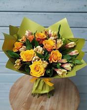 Букет цветов из:  Альстромерии и Розы в Бегичевский