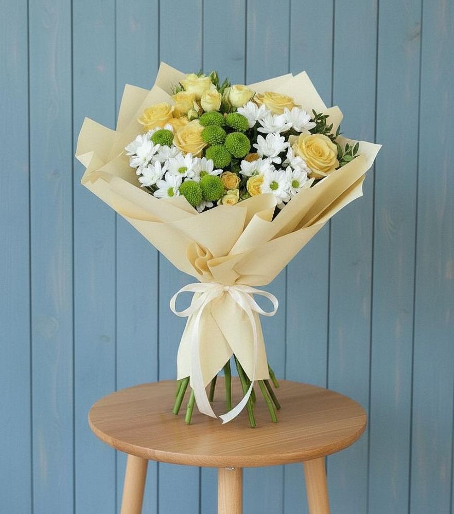 Букет цветов из: Хризантемы и Розы в Бегичевский