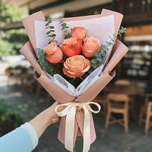 Букет цветов из:  Розы #REPLACE_PRED# Бегичевский