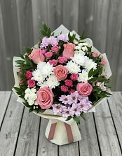 Букет цветов из:  Альстромерии, Гвоздики, Розы и Хризантемы в Бегичевский
