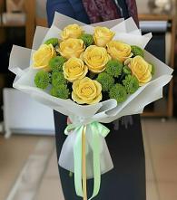 Букет цветов из:  Хризантемы и Розы в Бегичевский