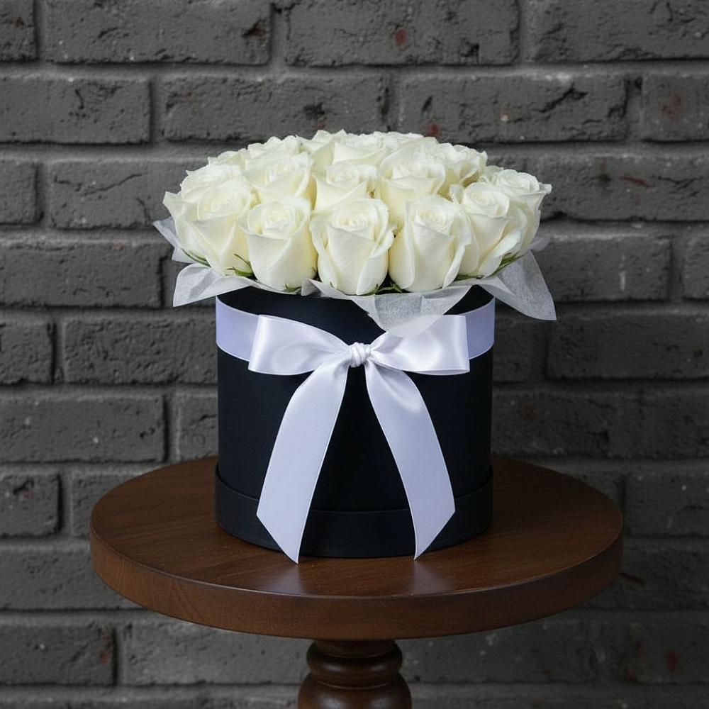 Цветочная композиция из Розы в шляпной коробке в Бегичевский